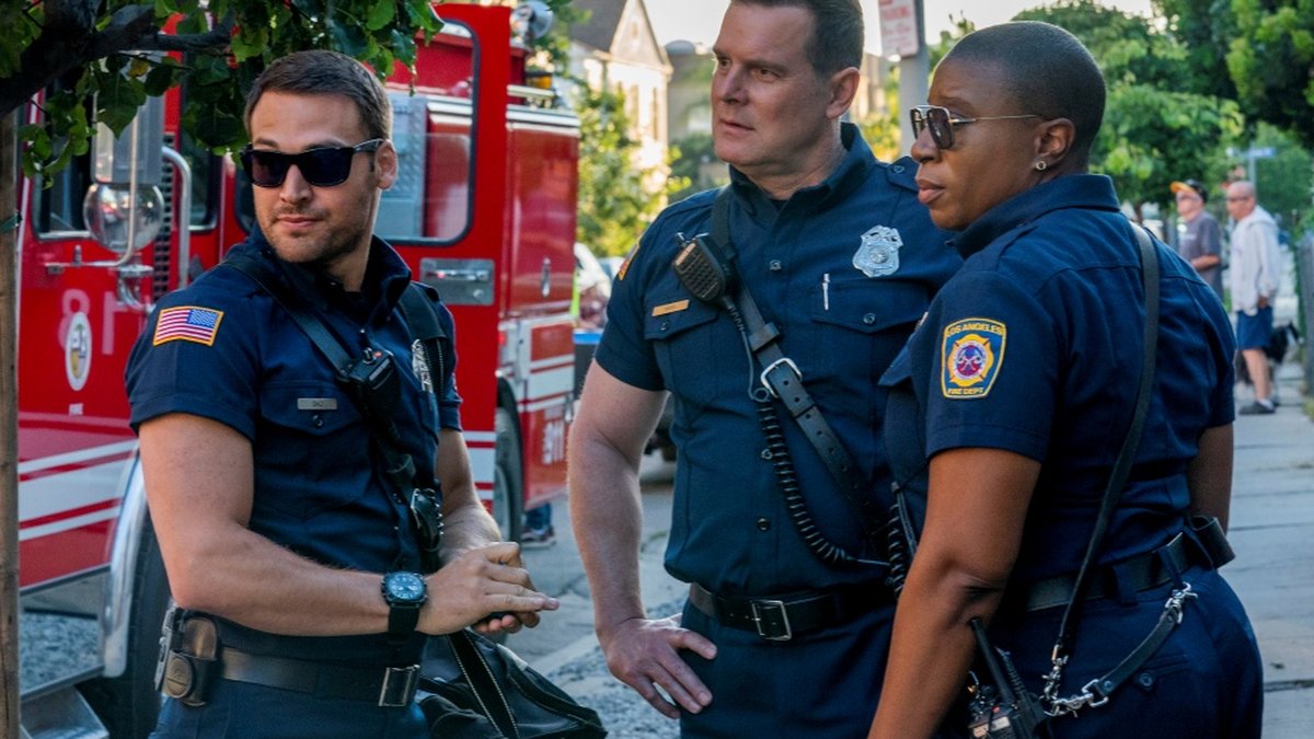 9-1-1: série é cancelada na Fox, mas ganhará sétima temporada